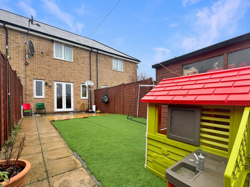 Additional property image - Bamboo Crescent, Braintree, CM7