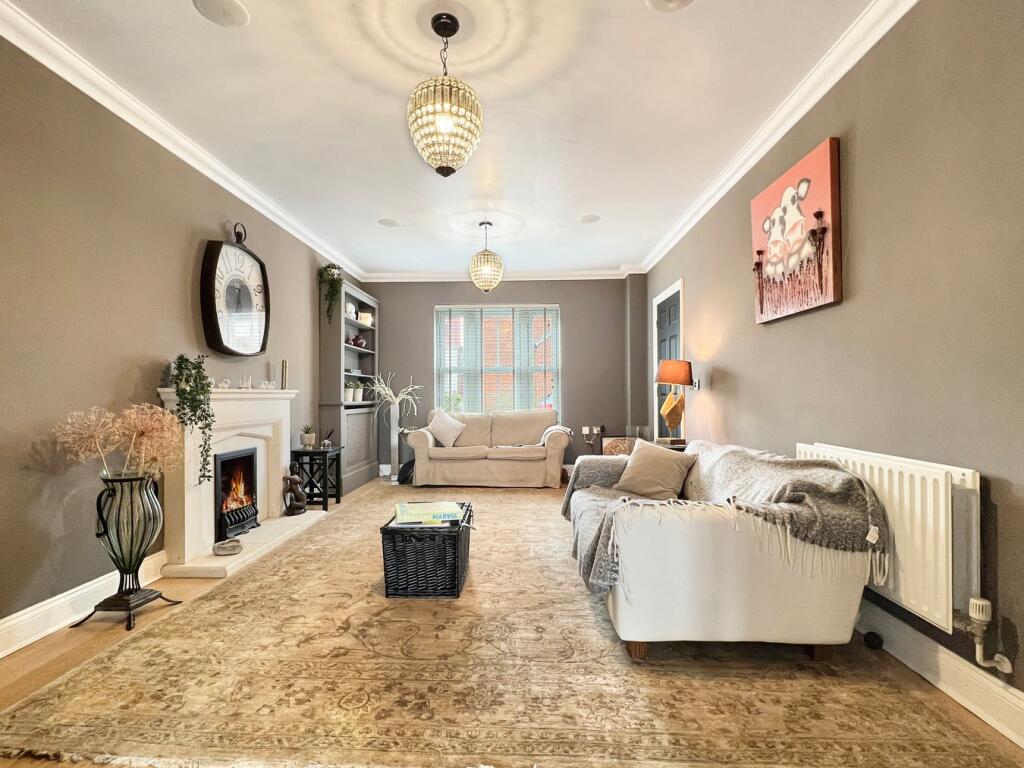 Additional property image - Quilberry Drive, Braintree, CM77