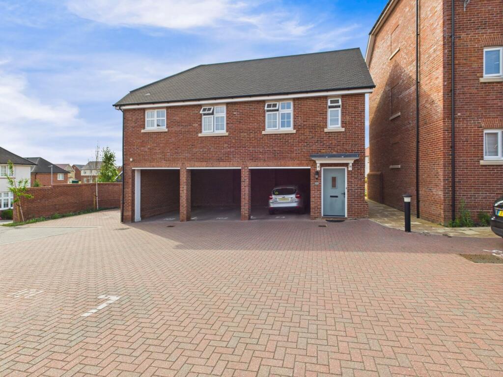 Main image of property: Badger Mount, Braintree, CM7