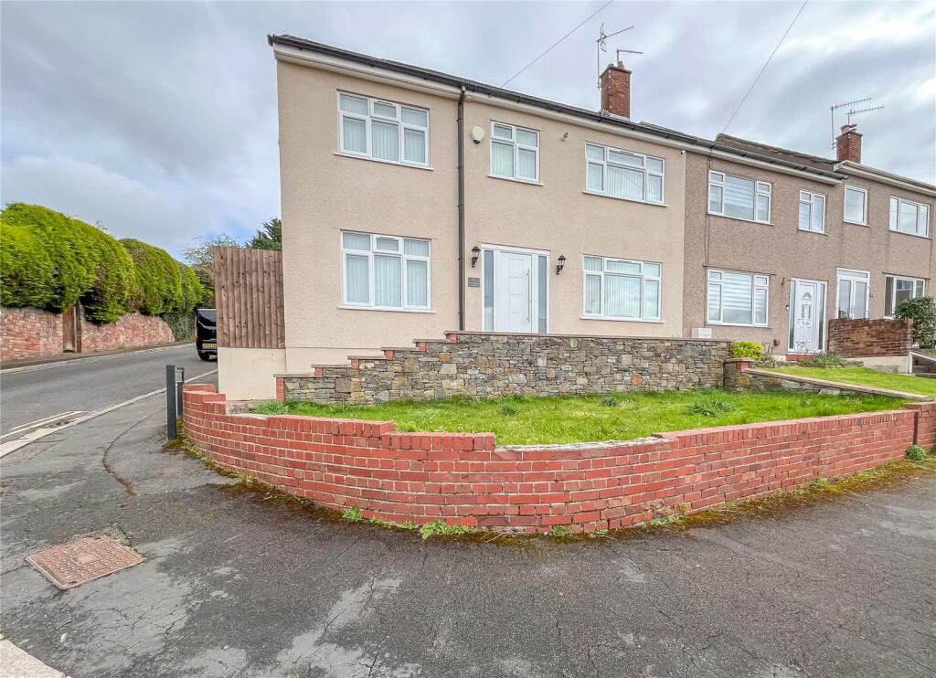 4 bedroom terraced house for sale in Cassey Bottom Lane, St George, Bristol, BS5