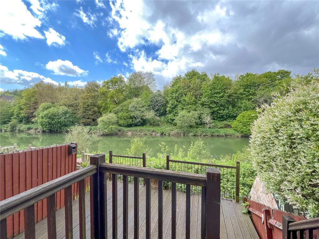 3 bedroom terraced house for sale in St. Avenue, St.
