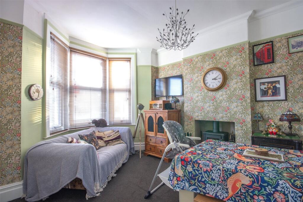 Additional property image - Woodland Way, Kingswood, Bristol, BS15