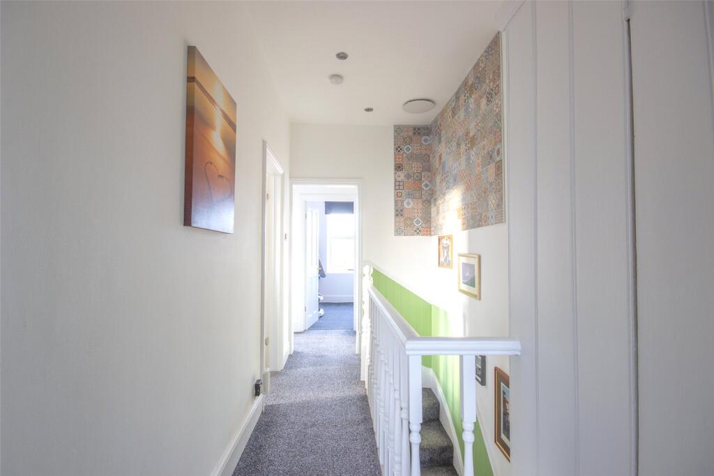 Additional property image - Woodland Way, Kingswood, Bristol, BS15