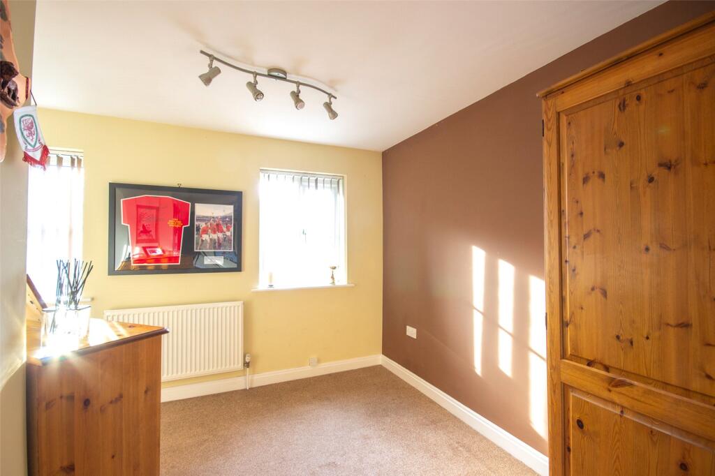 Additional property image - Parade Court, Speedwell, Bristol, BS5