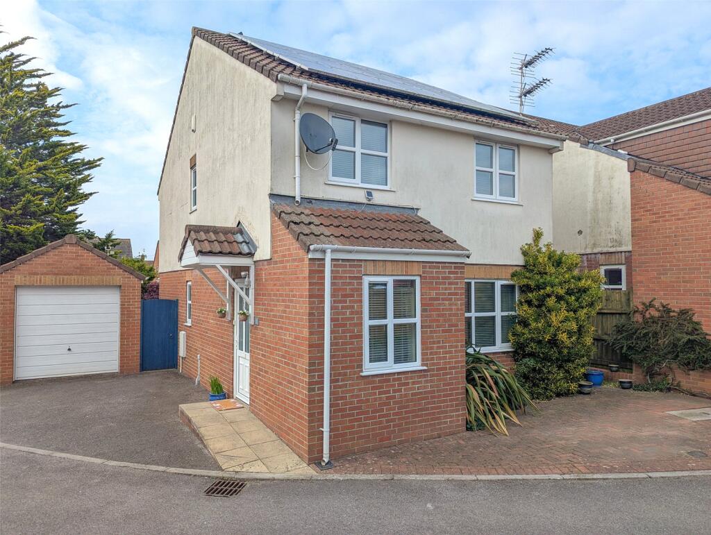 Main image of property: Phipps Barton, Kingswood, Bristol, BS15