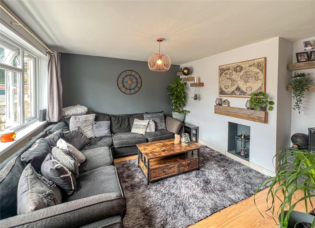 Main image of property: Furzewood Road, Kingswood, Bristol, BS15