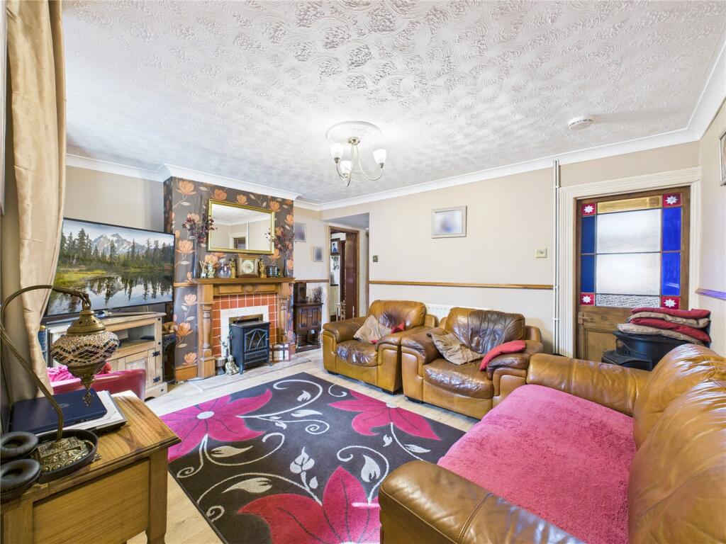 Main image of property: Alma Road, Kingswood, Bristol, BS15