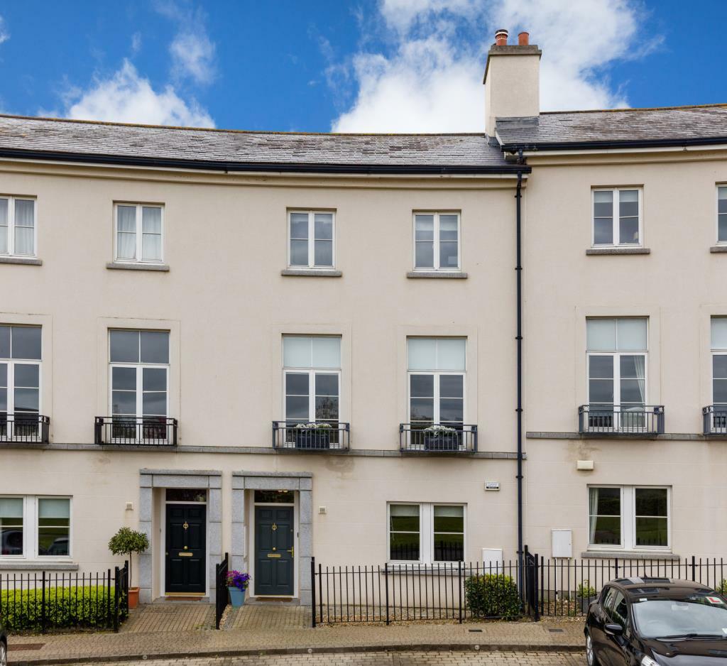 Terraced home for sale in 44 The Crescent Robswall...