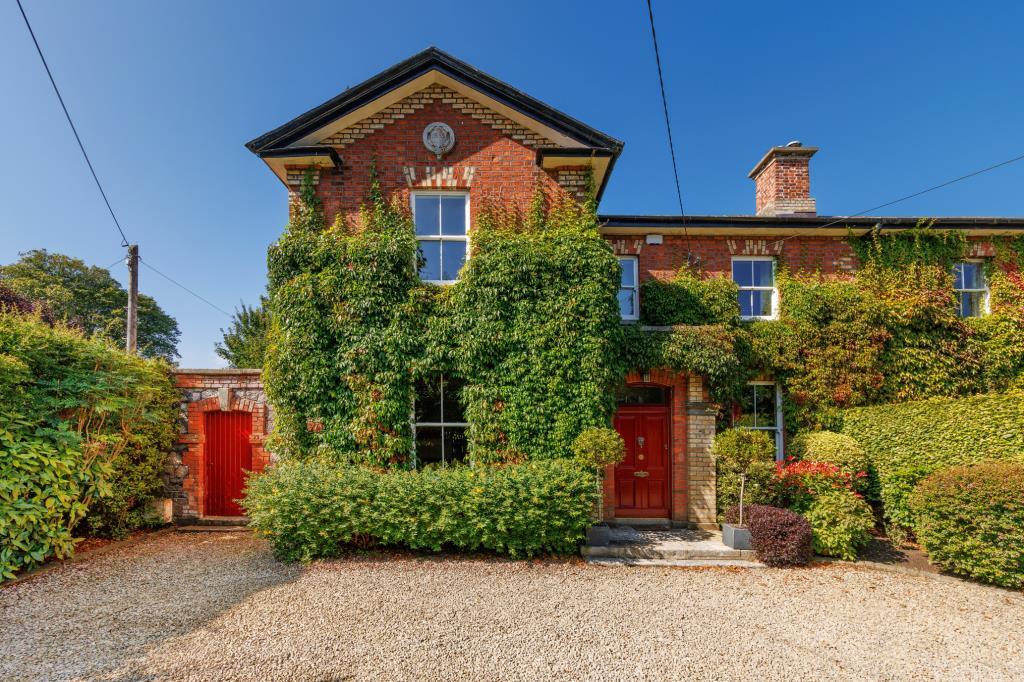 Main image of property: 8 Carlisle Terrace, Church Road, Malahide, Co Dublin, K36 NY26