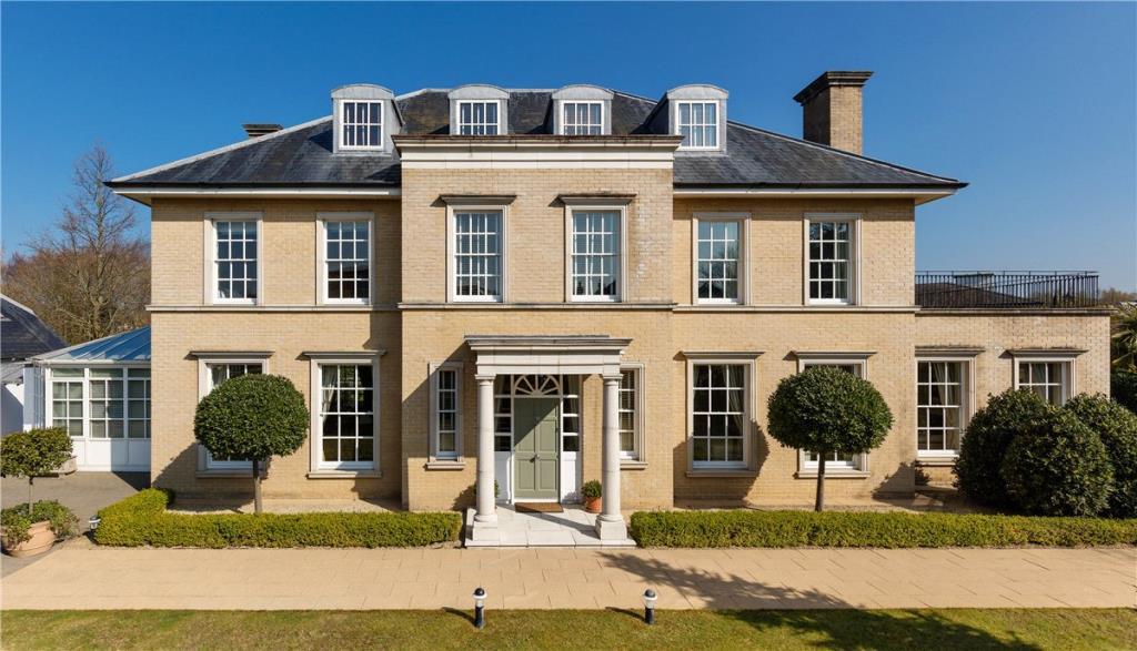 6 bedroom detached house for sale in 17 Abington, Malahide, Co Dublin