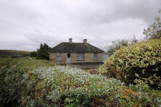 2 bedroom detached bungalow for sale in Thurles, Tipperary, Ireland