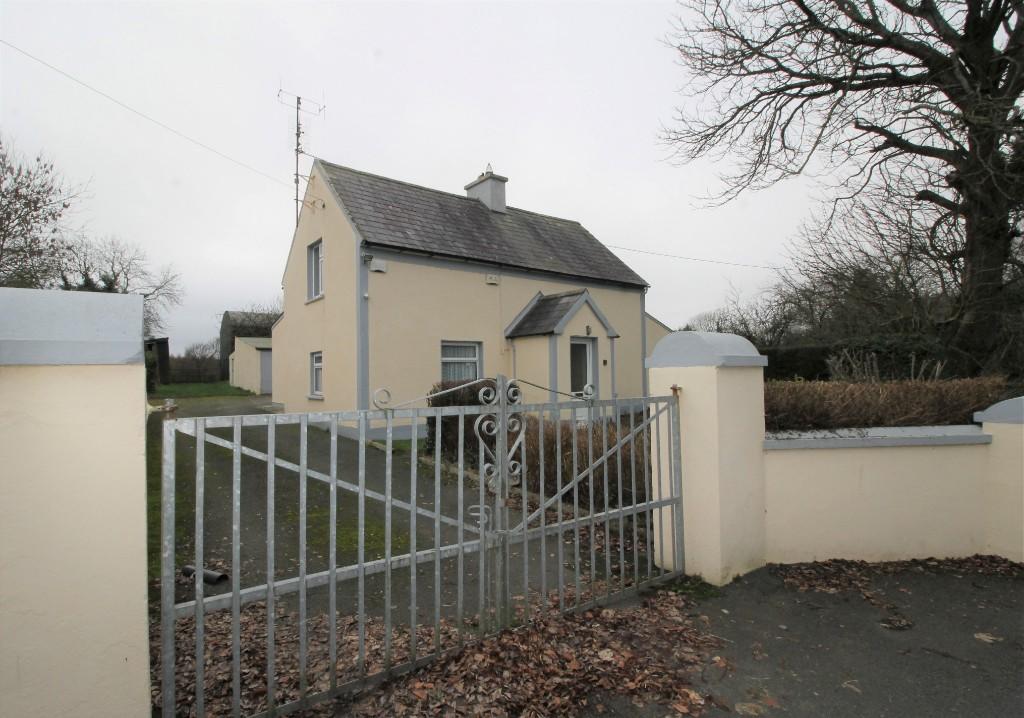 3 bedroom detached house for sale in Thurles, Tipperary, Ireland