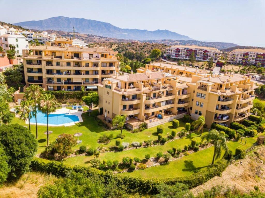 3 bedroom penthouse for sale in Andalucia, Malaga, Riviera Del Sol, Spain