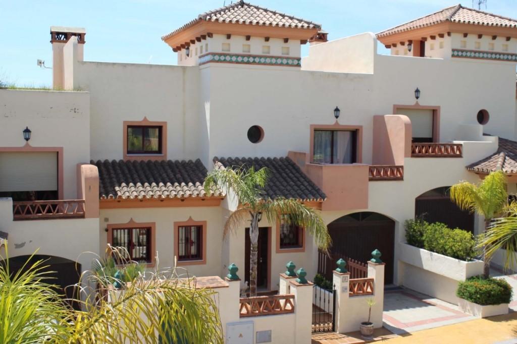 5 bedroom town house for sale in Andalucia, Malaga, Coín, Spain