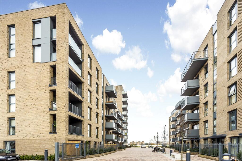 Main image of property: Hythe House, N4