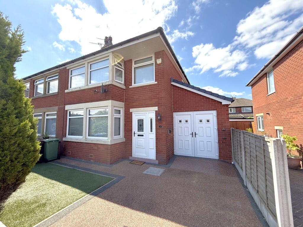 Main image of property: 2 VALE ROYAL, KIRKHAM, LANCASHIRE, PR4