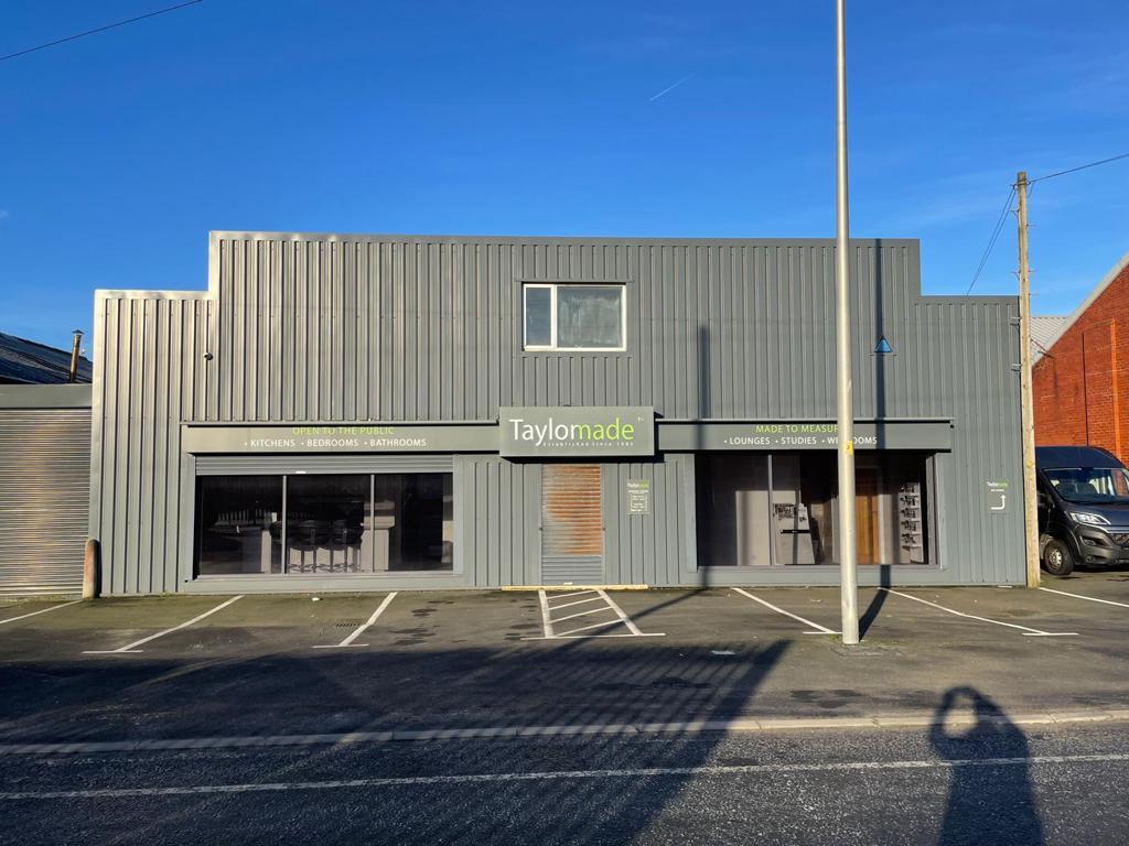 Main image of property: 1A, CORNFORD ROAD, BLACKPOOL, LANCASHIRE, FY4 4QQ