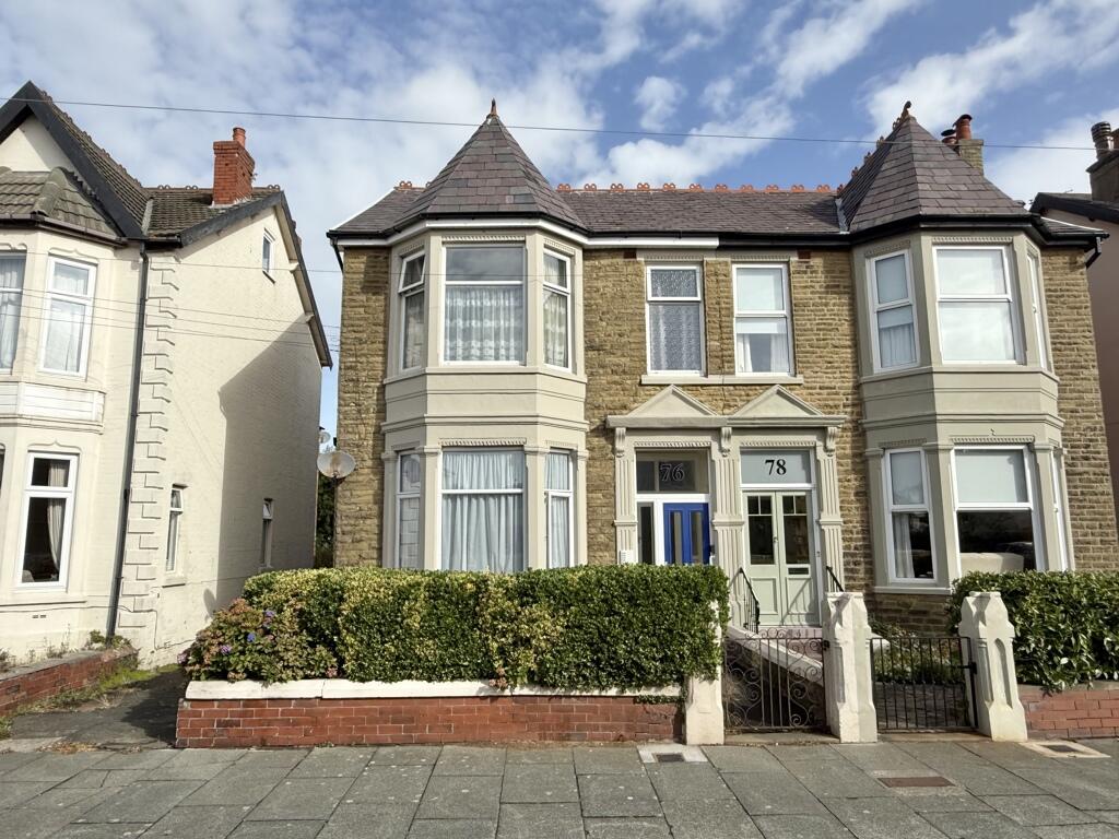 Main image of property: 76 BROADWAY, BLACKPOOL, LANCASHIRE, FY4