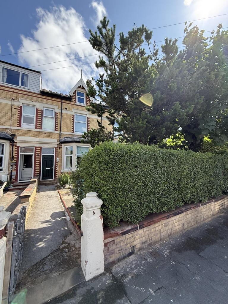 Main image of property: 6 ST. PATRICKS ROAD NORTH, ST. ANNES ON SEA, LANCASHIRE, FY8