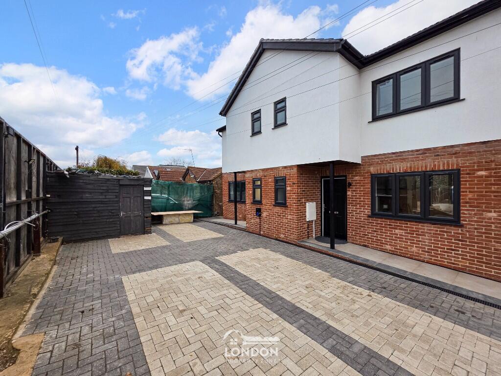 Main image of property: Sevenoaks Way, Orpington, Kent, BR5