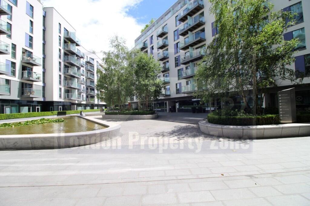 Main image of property: Tennyson Apartments, Saffron Central Square, CR0 