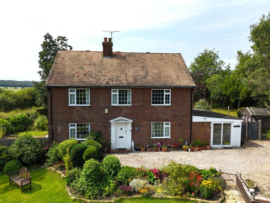 5 bedroom detached house for sale in Pean Hill, Whitstable, CT5