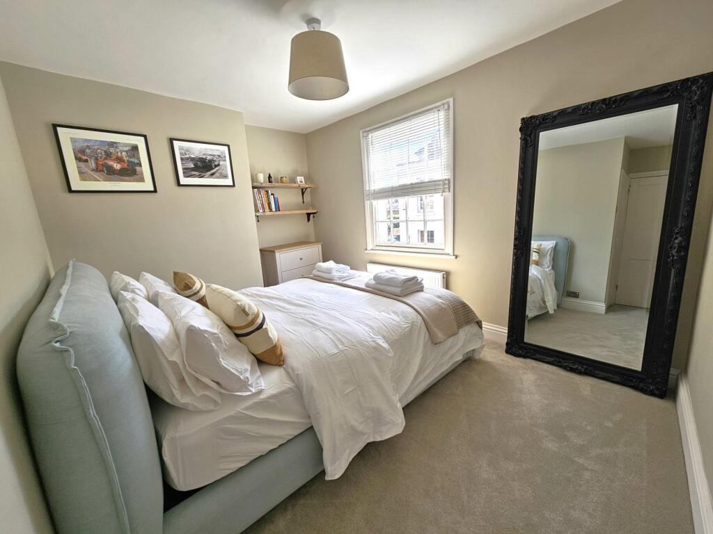 Additional property image - London Road, Canterbury