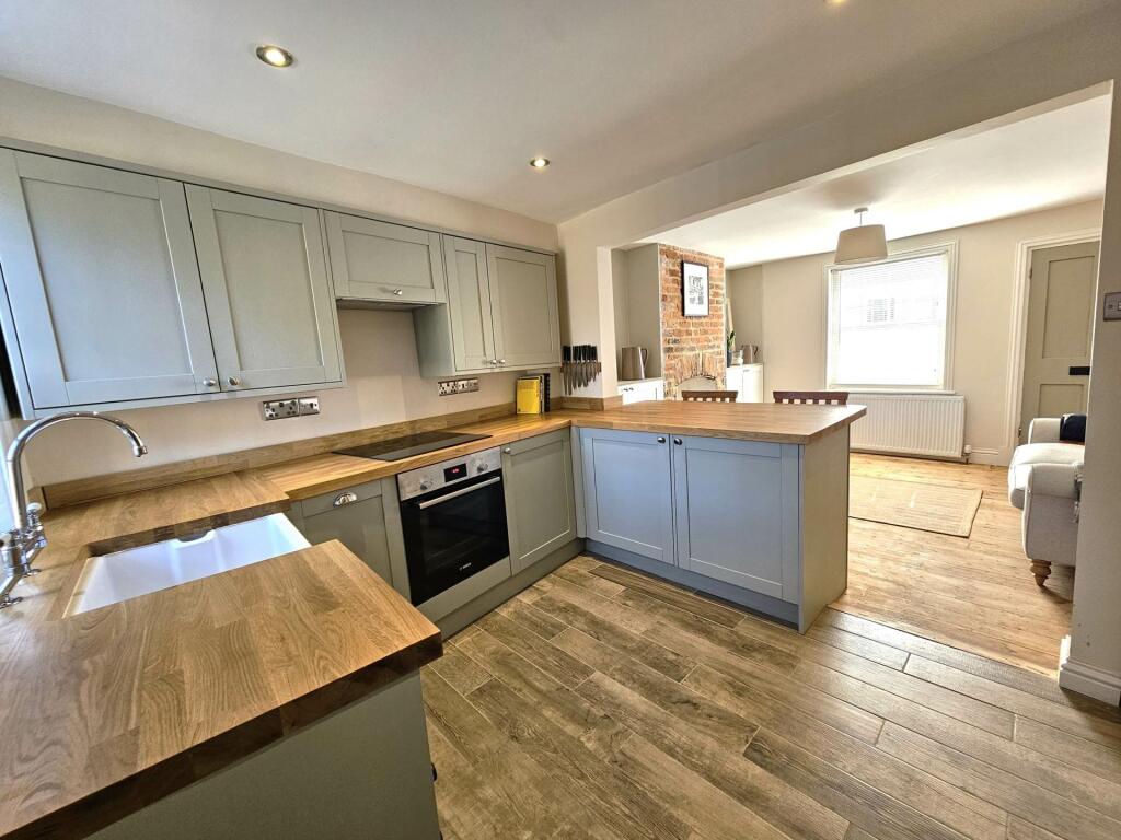 Additional property image - London Road, Canterbury