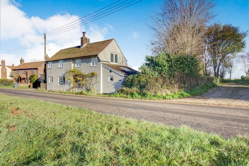 Main image of property: The Street, Alderton, Woodbridge
