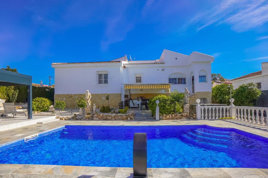 Main image of property: Valencia, Alicante, La Marina