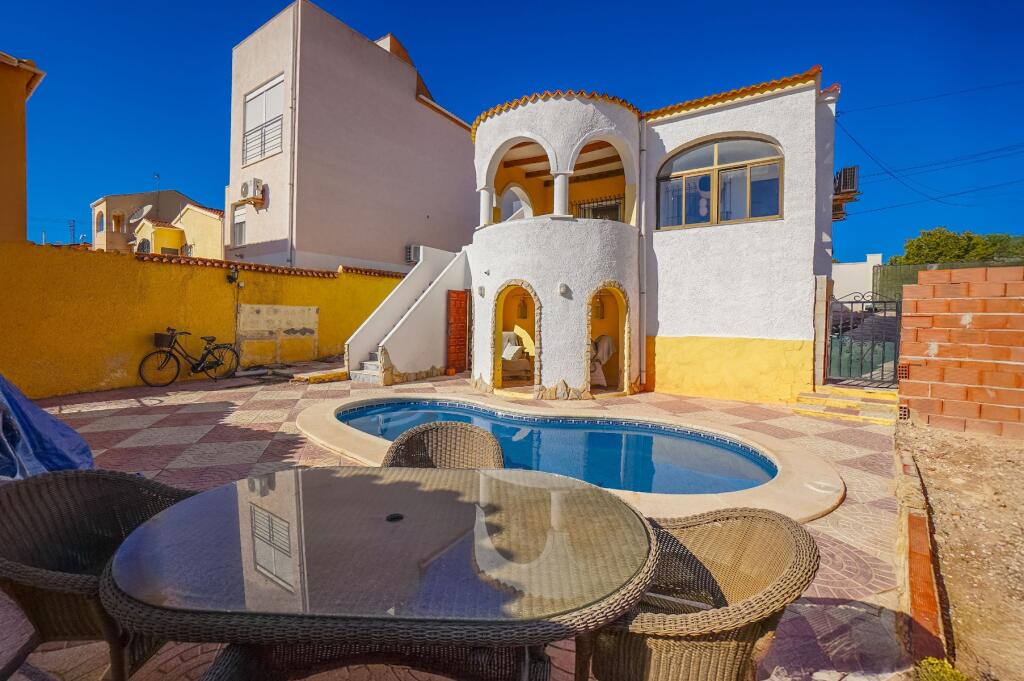 Main image of property: Valencia, Alicante, La Marina