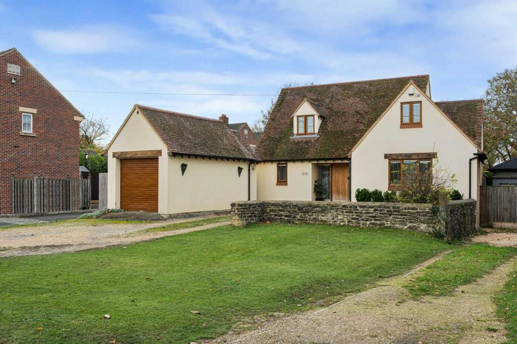 Main image of property: Lower End, Great Milton, OX44