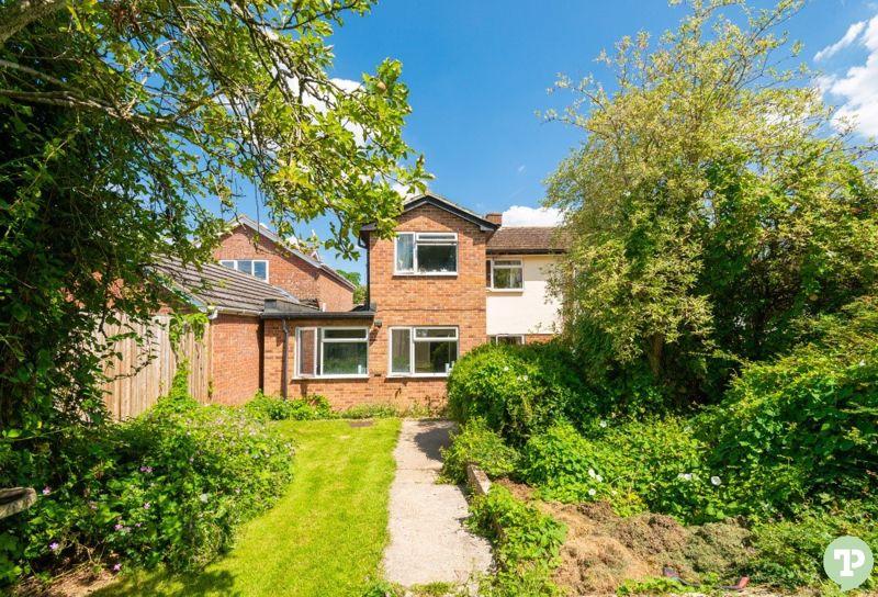 4 bedroom semidetached house for sale in Beech Road, Wheatley, OX33