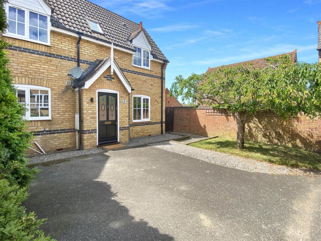 Main image of property: Wall Court, Braintree