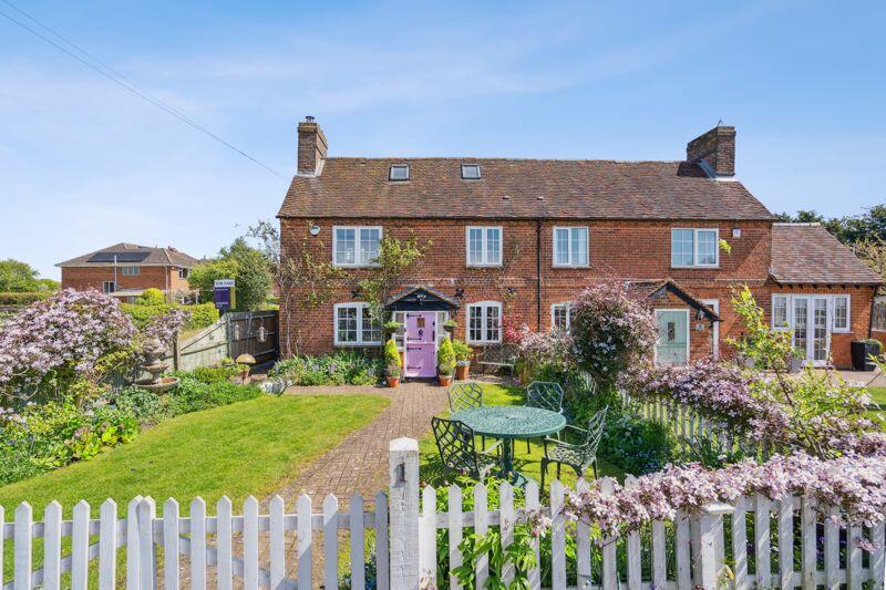 2 bedroom semi-detached house for sale in Three Households, Chalfont St ...