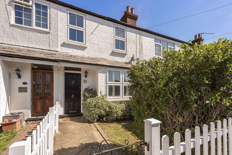 2 bedroom terraced house for sale in Sycamore Road Chalfont St Giles, HP8