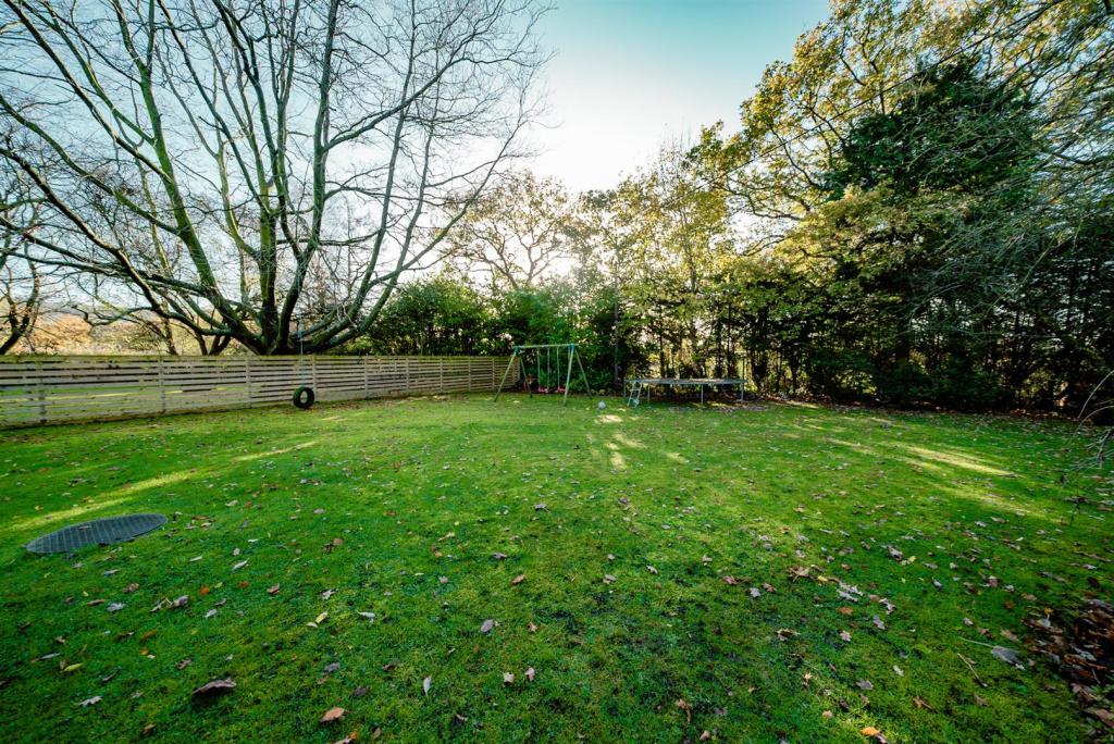 4 bedroom detached house for sale in Schoolfold Lane, Adlington