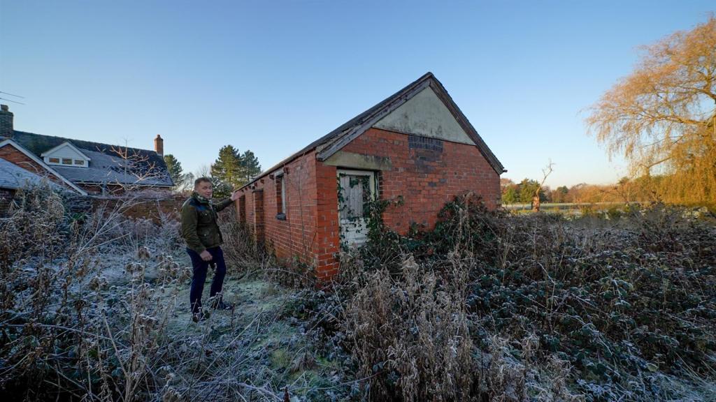 Land for sale in Weld Farm Barns, Peel Lane, Astbury, Congleton, CW12