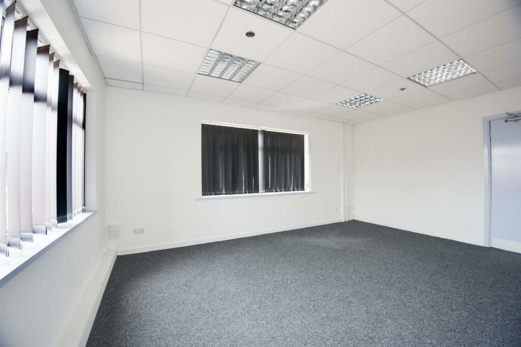 Additional property image - Nat Lane, Winsford, Cheshire