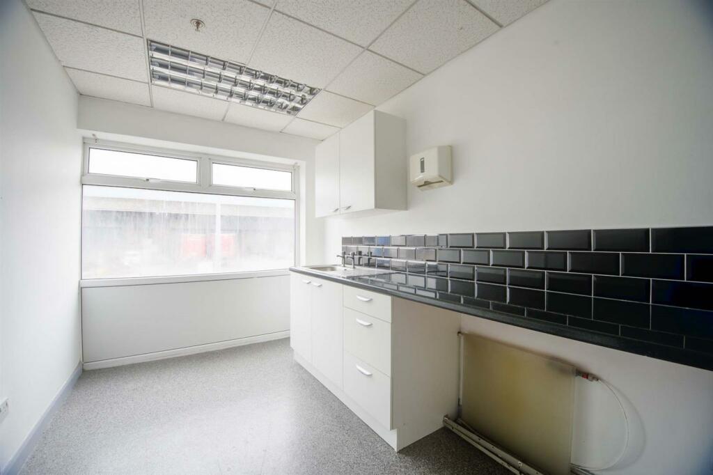 Additional property image - Nat Lane, Winsford, Cheshire