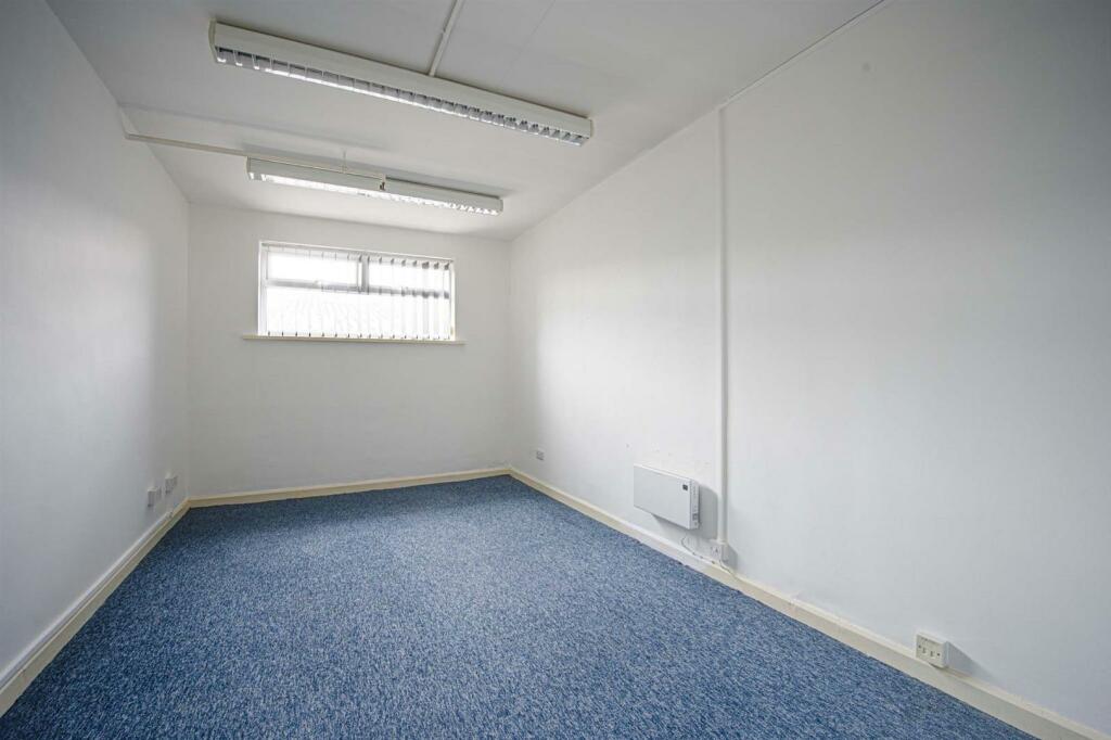 Additional property image - Nat Lane, Winsford, Cheshire