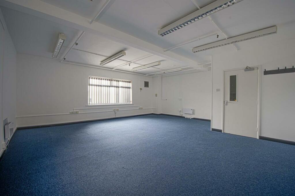 Additional property image - Nat Lane, Winsford, Cheshire