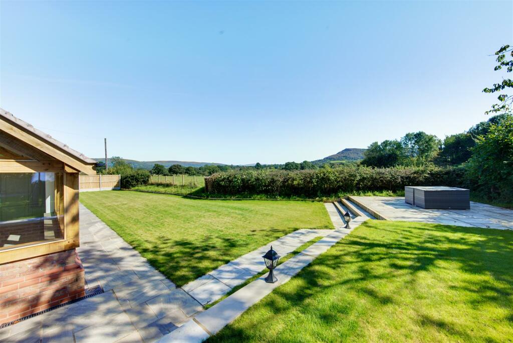 Additional property image - Luxury country residence with paddock, Buxton Road, Congleton, Cheshire
