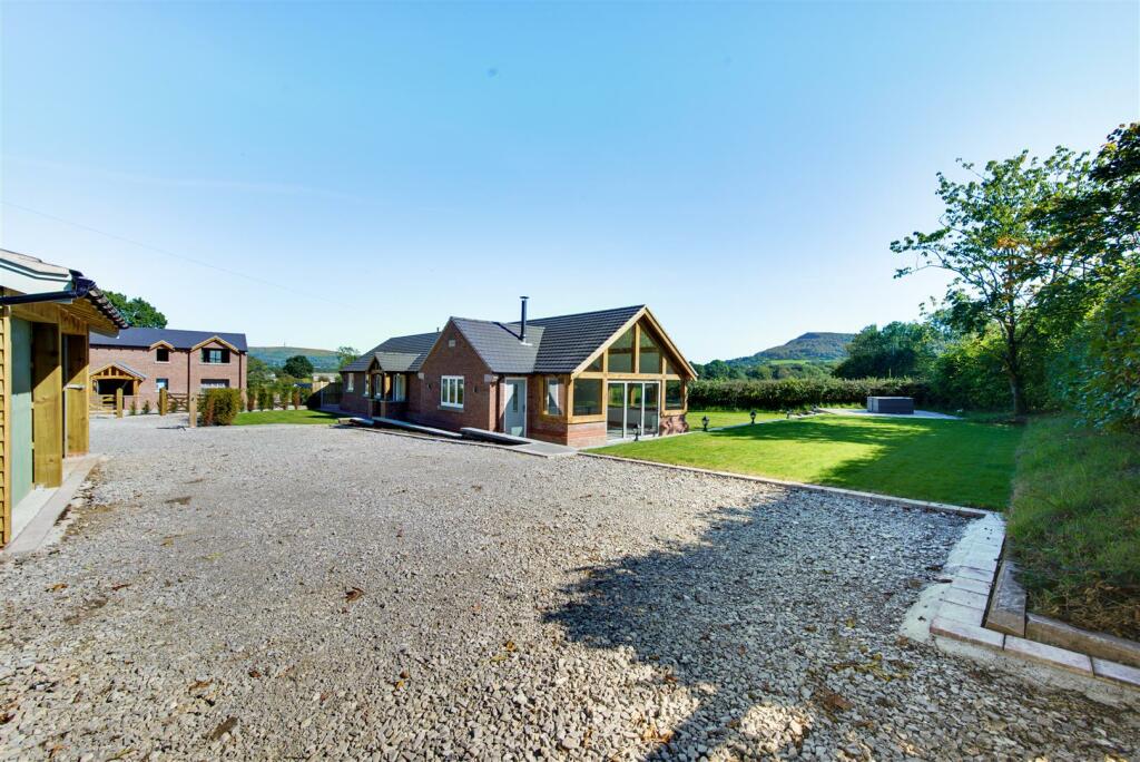 Additional property image - Luxury country residence with paddock, Buxton Road, Congleton, Cheshire