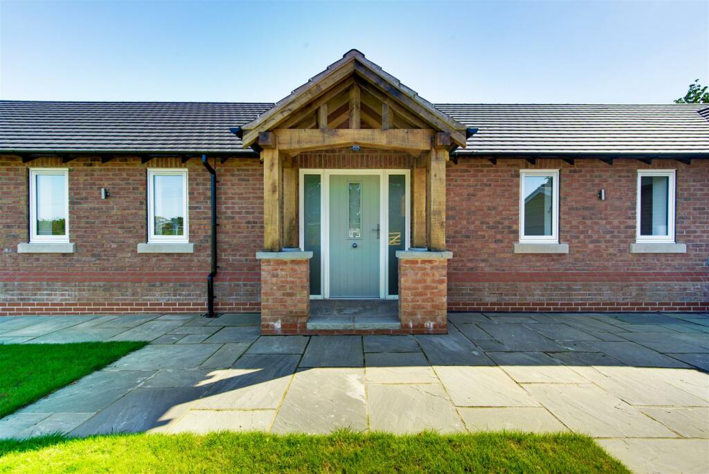 Additional property image - Luxury country residence with paddock, Buxton Road, Congleton, Cheshire