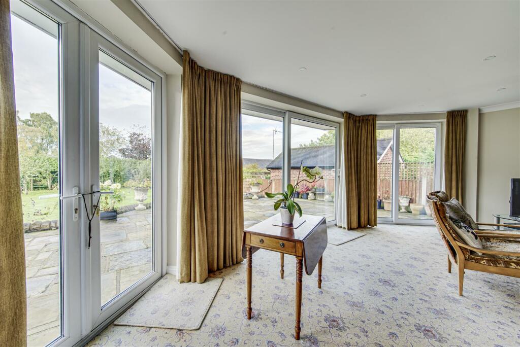 Additional property image - Spacious home on the exclusive Blackfirs Lane, Somerford, Congleton
