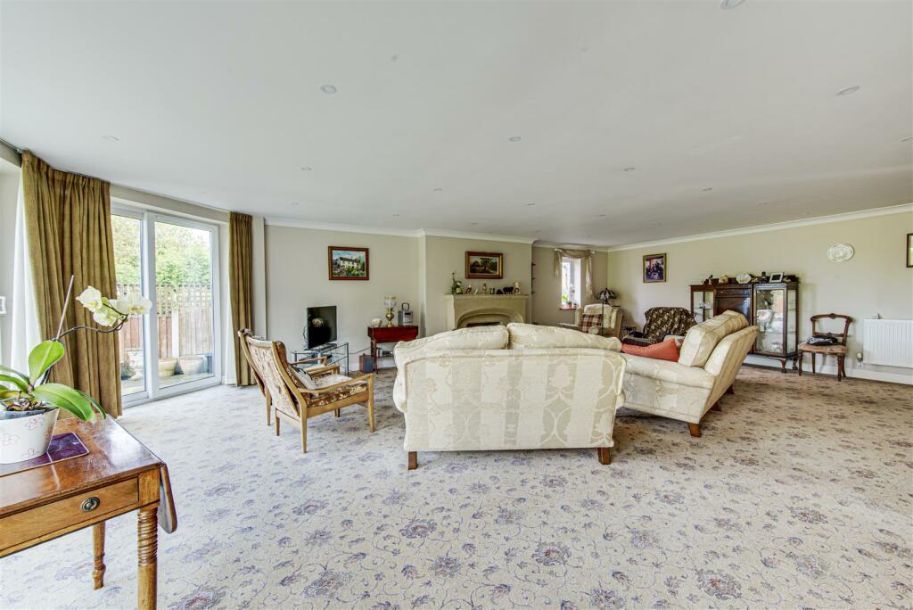 Additional property image - Spacious home on the exclusive Blackfirs Lane, Somerford, Congleton
