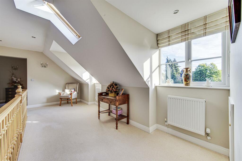 Additional property image - Spacious home on the exclusive Blackfirs Lane, Somerford, Congleton
