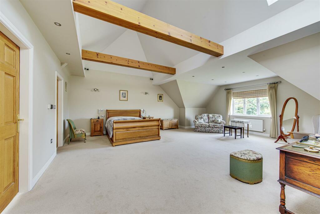 Additional property image - Spacious home on the exclusive Blackfirs Lane, Somerford, Congleton