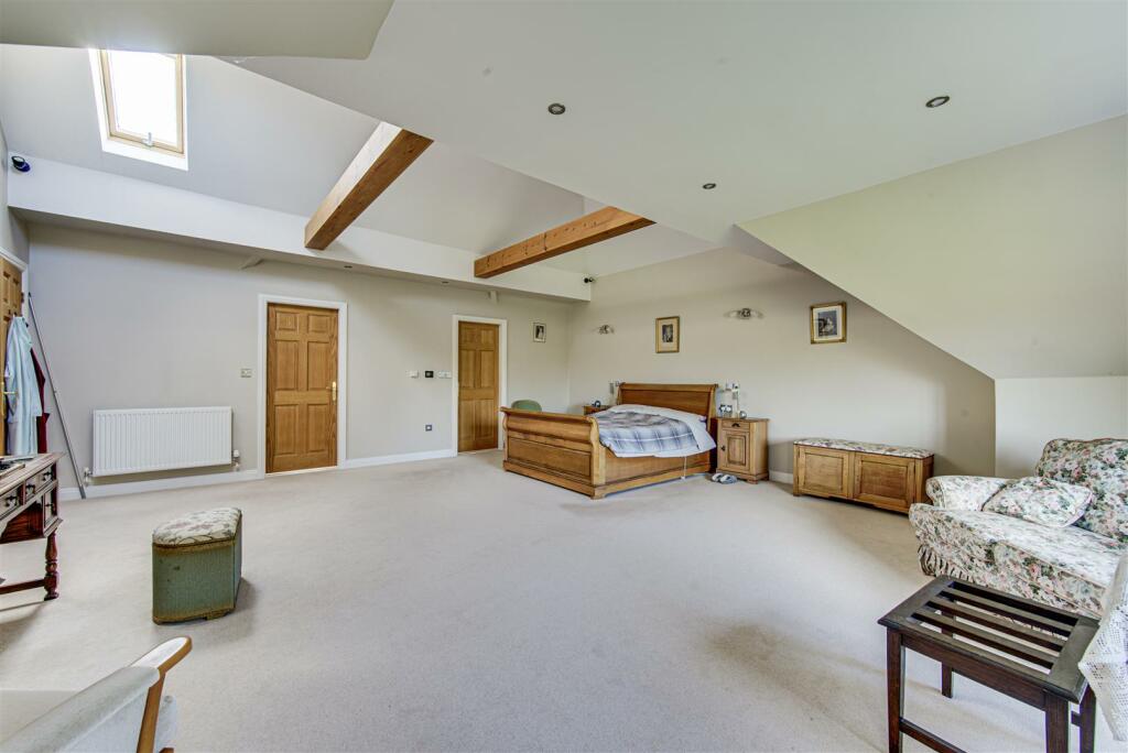Additional property image - Spacious home on the exclusive Blackfirs Lane, Somerford, Congleton